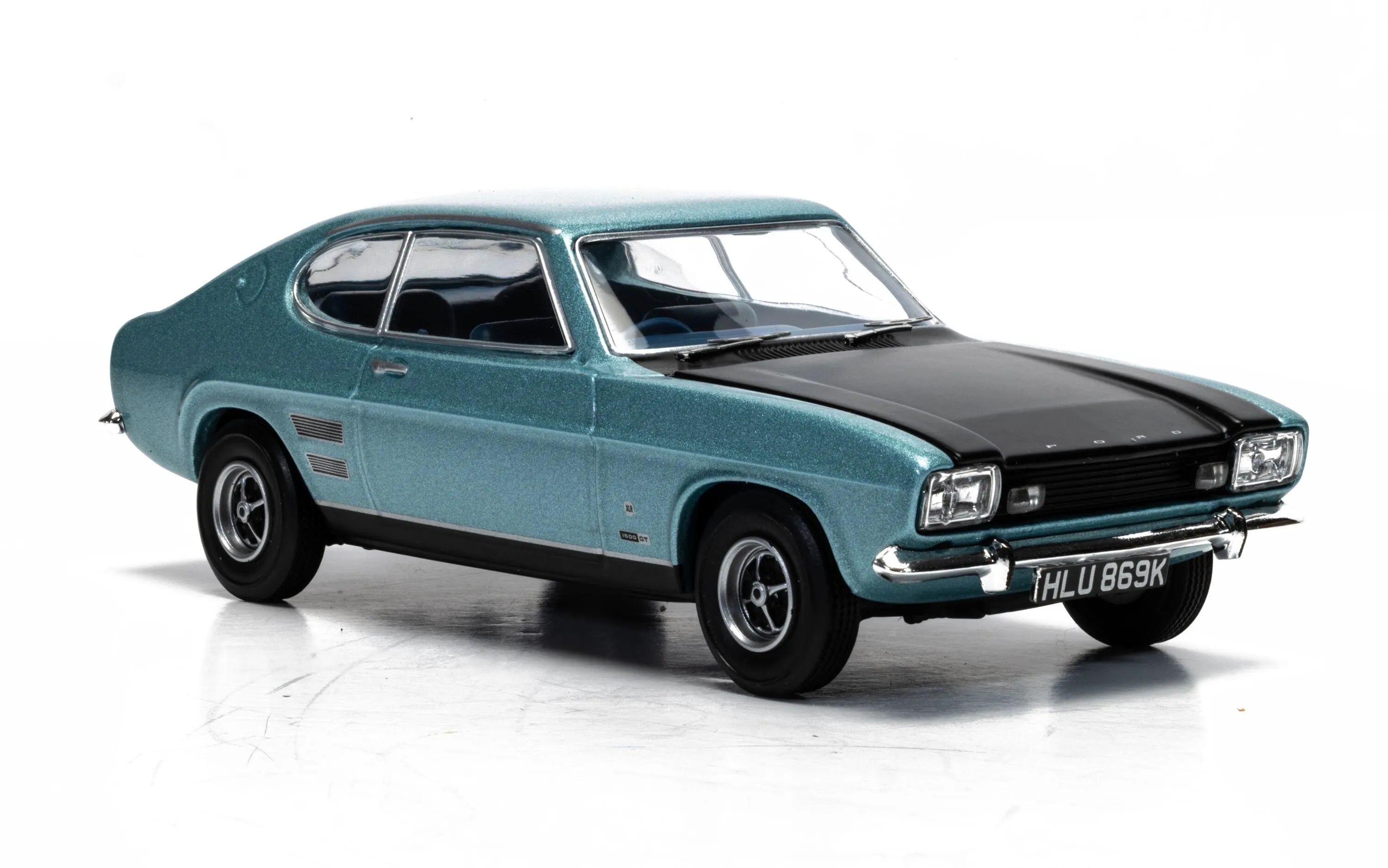 Vanguards Ford Capri Mk.1 1600GT XLR