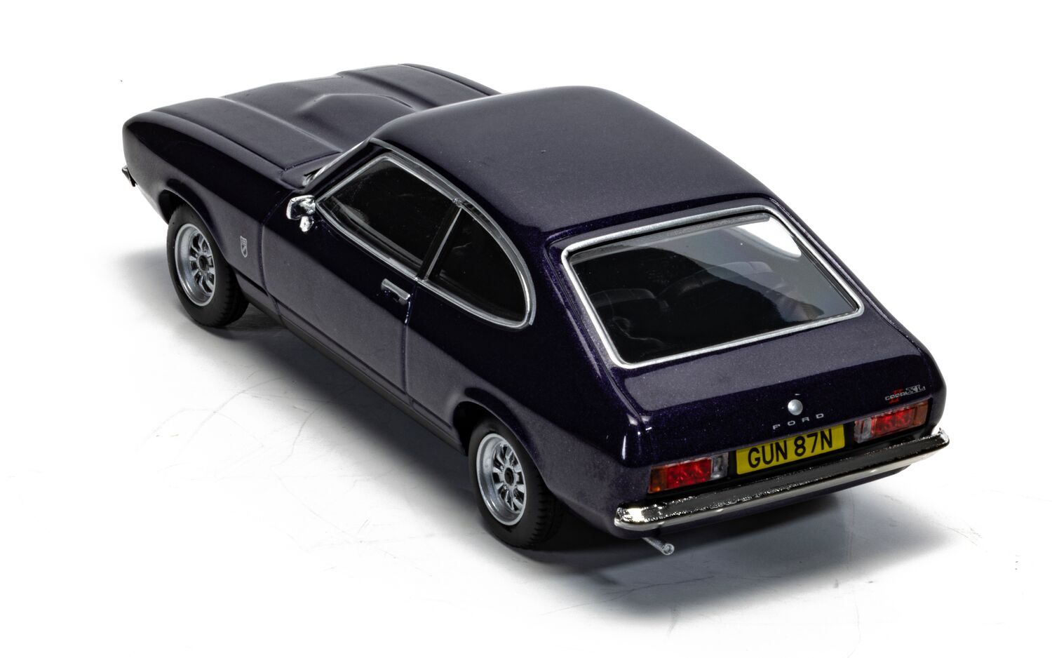 Corgi Ford Capri Mk2 1.6 XL Purple Velvet 1:43