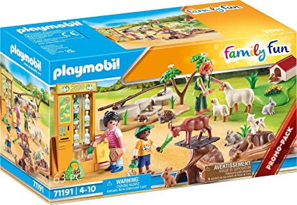 Playmobil Family Fun Petting Zoo