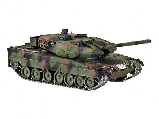 Leopard 2 A6/A6M 1:72 Scale Kit