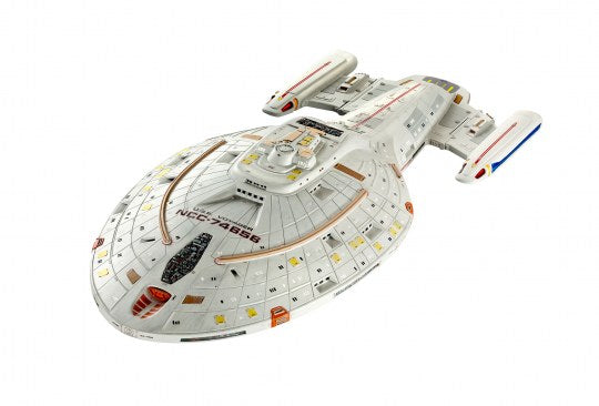 U.S.S. Voyager NCC-74656 1:670 Scale Kit