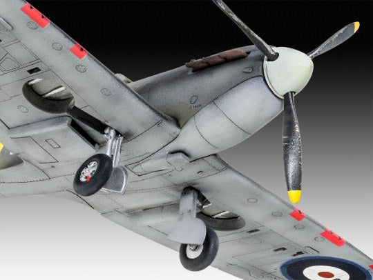 Spitfire Mk.IIa 1:72 Scale Kit