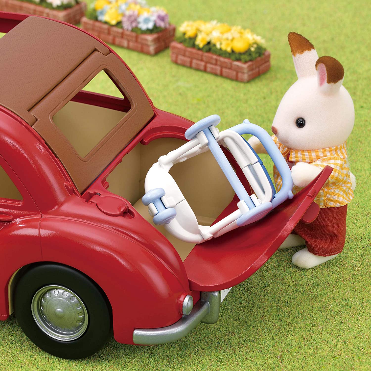 Sylvanian Families Family Cruising Car