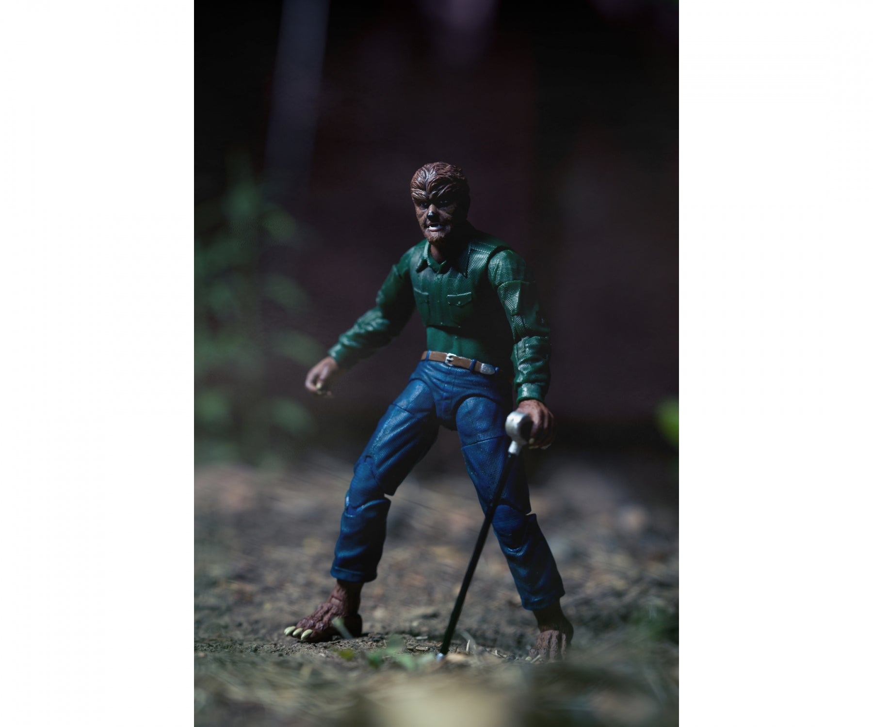 Universal Monsters The Wolfman 6" Delux Figure