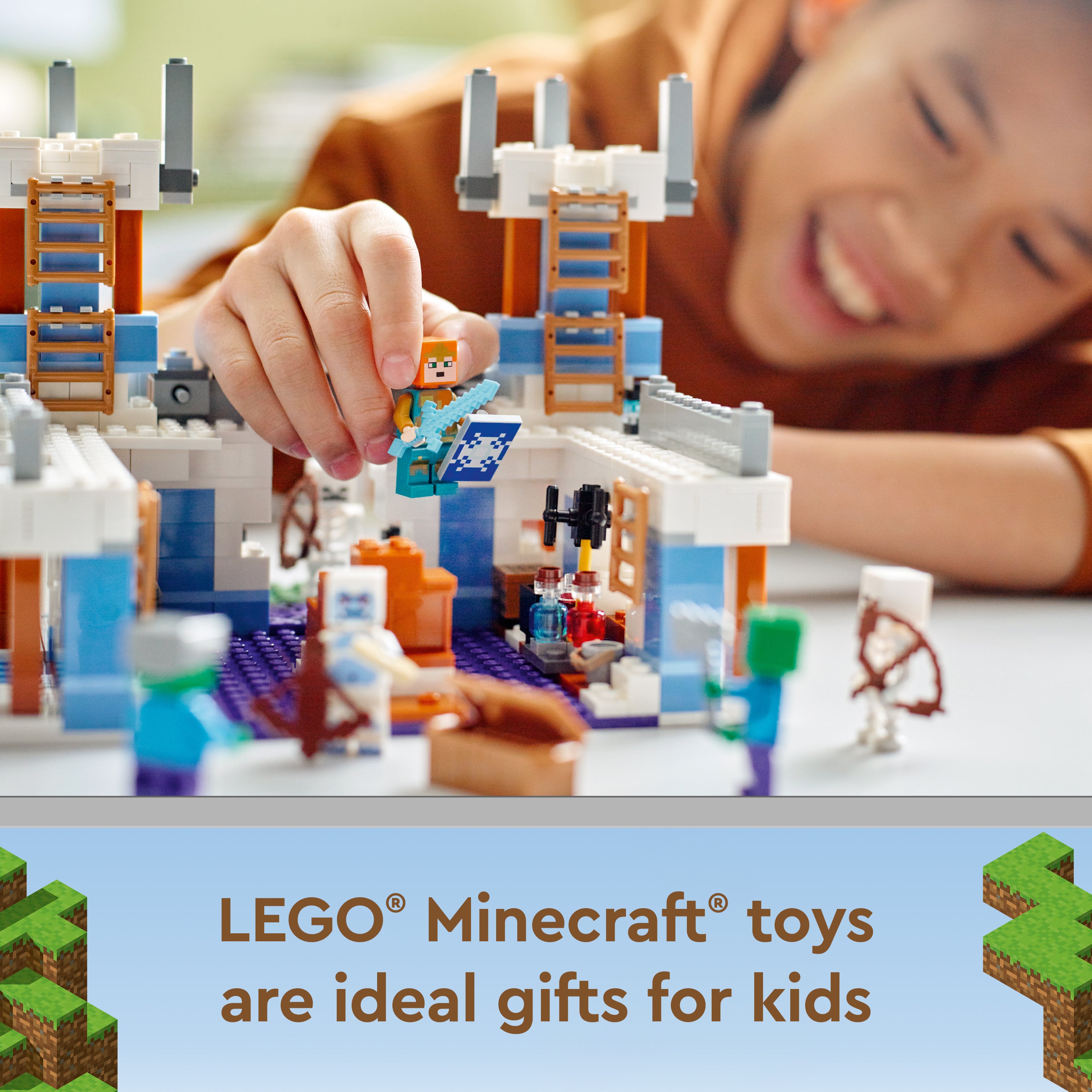 Lego 21186 Minecraft Ice castle Toy & Zombie Set
