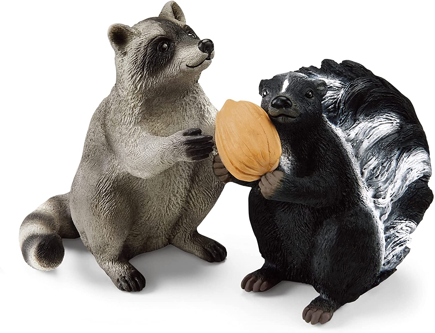 Schleich Hunt for the Nut Raccoon & Skunk Set