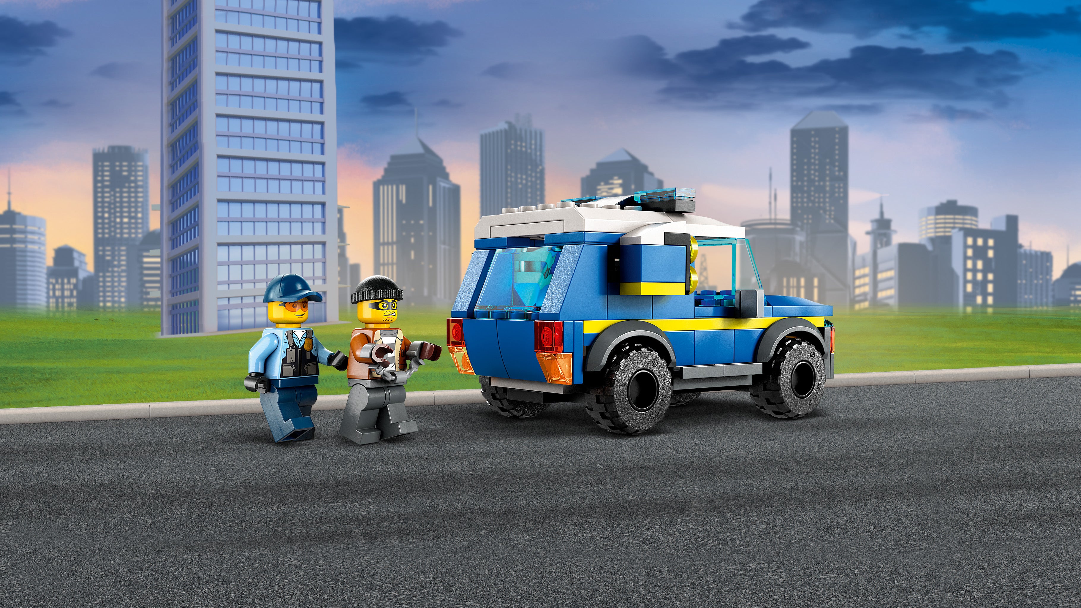Lego 60371 Emergency Vehicles HQ